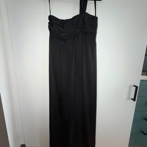 Elegant Black Evening Dress (worn once)